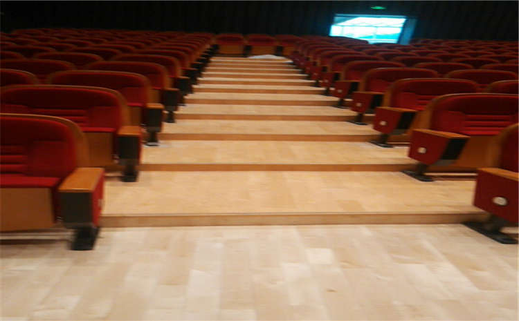 ?？趯I(yè)體育木地板圖片