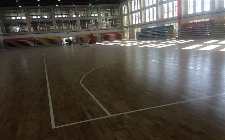 天津體育木地板哪個(gè)品牌好