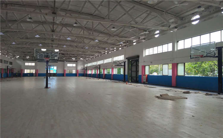 學(xué)校羽毛球館木地板怎么保養(yǎng)？