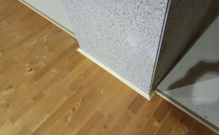 武漢企口體育木地板公司